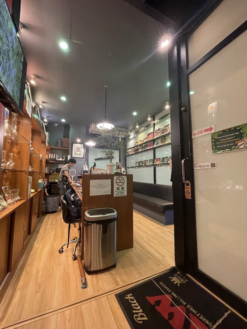 Aromatic Weed Cannabis Shop
