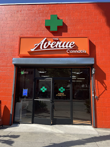 Avenue Studio City