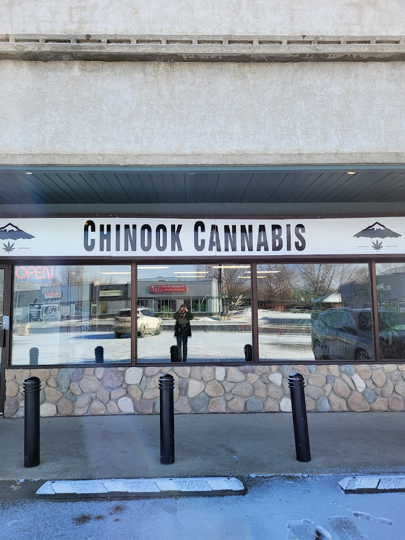 CHINOOK CANNABIS