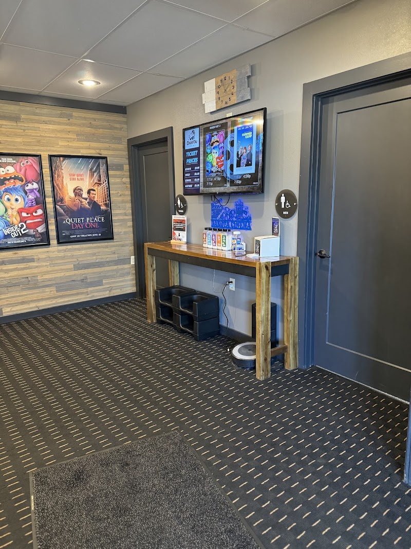 Dakota Cinema