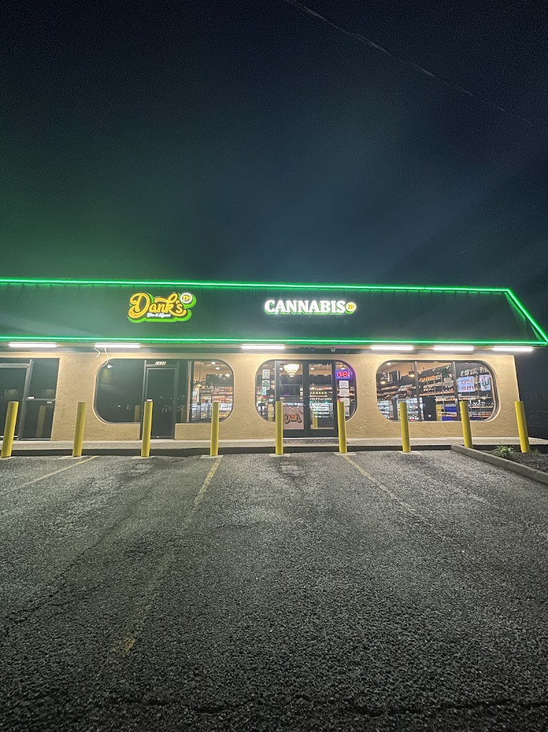 Dank's Warehouse Tacoma Dispensary Dank's Warehouse Tacoma Dispensary
