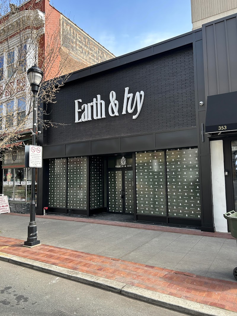 Earth & Ivy Cannabis Dispensary & Weed Delivery New Brunswick