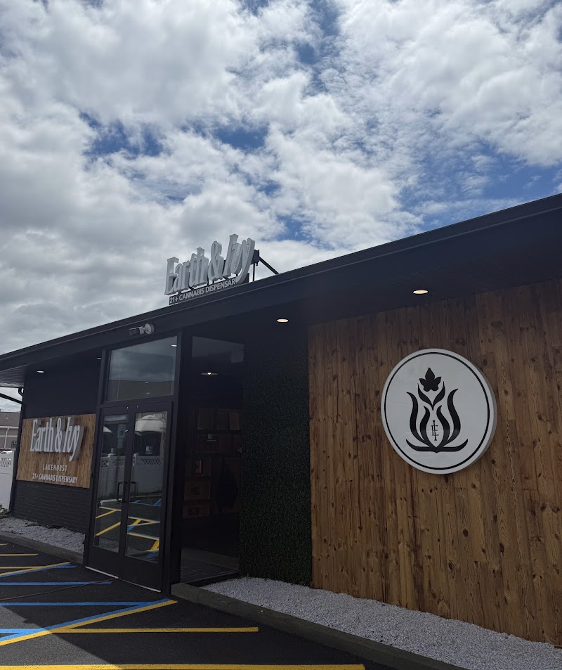 Earth & Ivy Lakehurst Dispensary