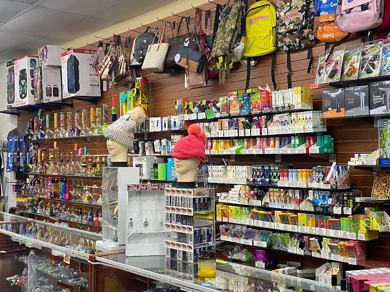FA boys smoke shop and clothes