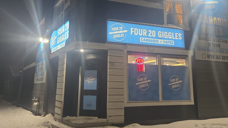 Four20 Giggles