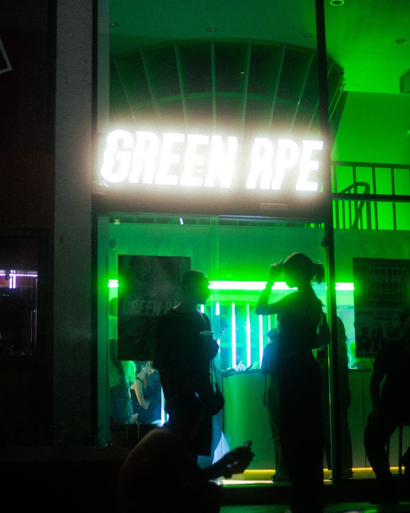 GREEN APE