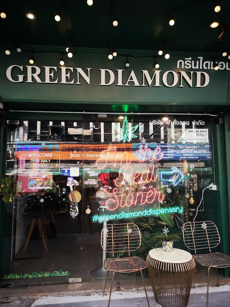 Green Diamond at Khaosan Green Diamond at Khaosan