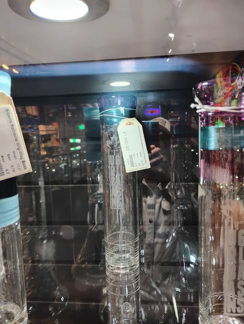 Herb And Smoke Cannabis Shop Herb And Smoke Cannabis Shop