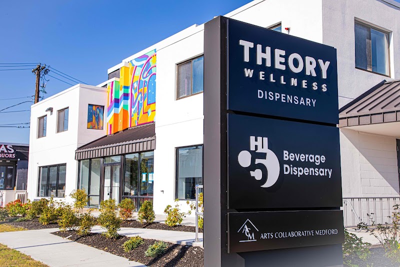 Hi5: Medford Beverage Dispensary