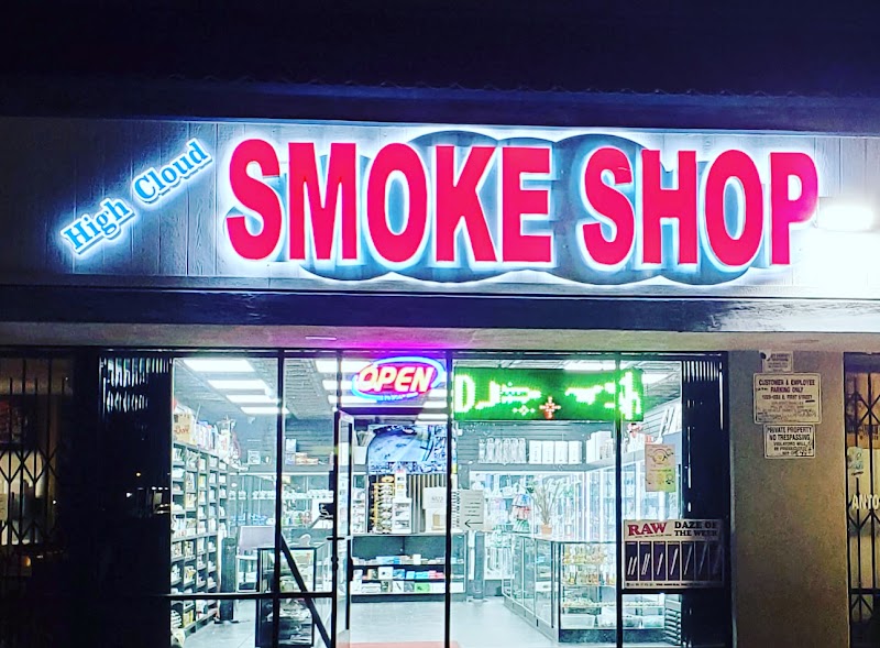 High cloud smoke shop