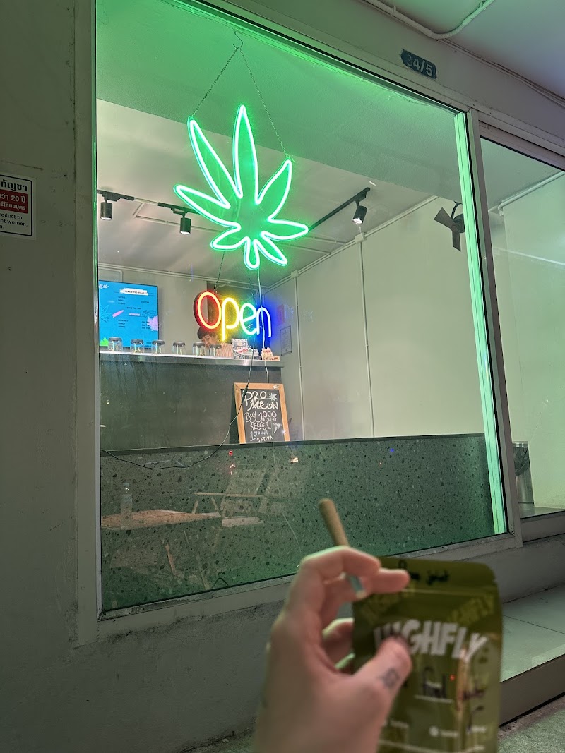 Highfly Cannabis Club