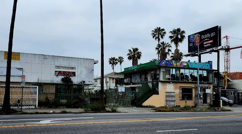 HOLLYWOOD MIKES WEED DELIVERY SILVER LAKE RECREATIONAL DISPENSARY