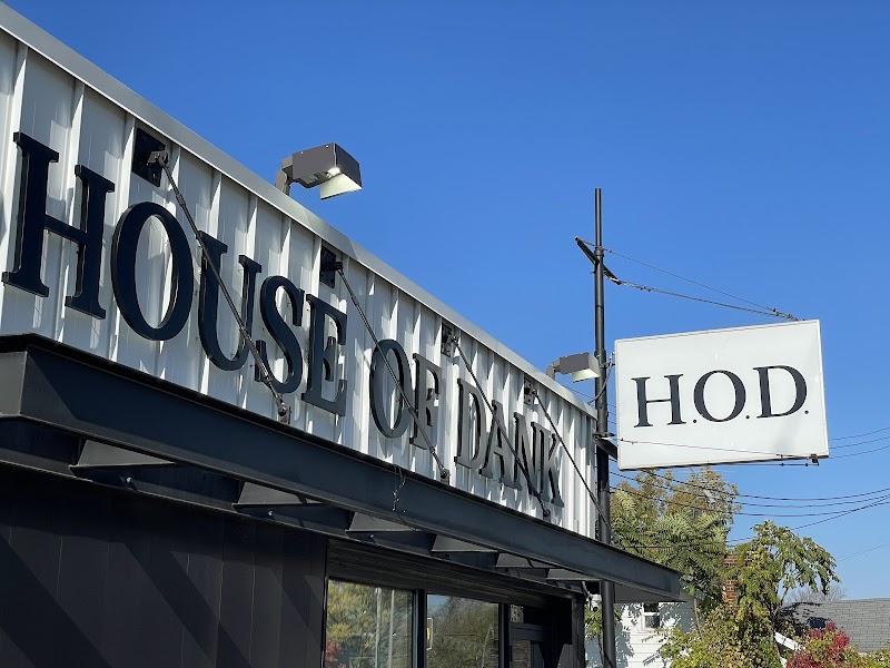House of Dank Recreational Cannabis - Lansing