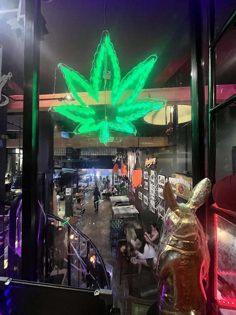Humbrid Cannabis Buttri