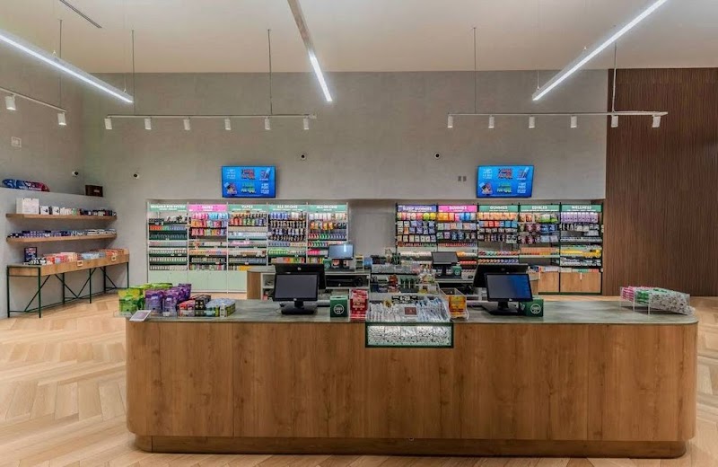 Klover Greens Collective Dispensary Recreational Delivery Store