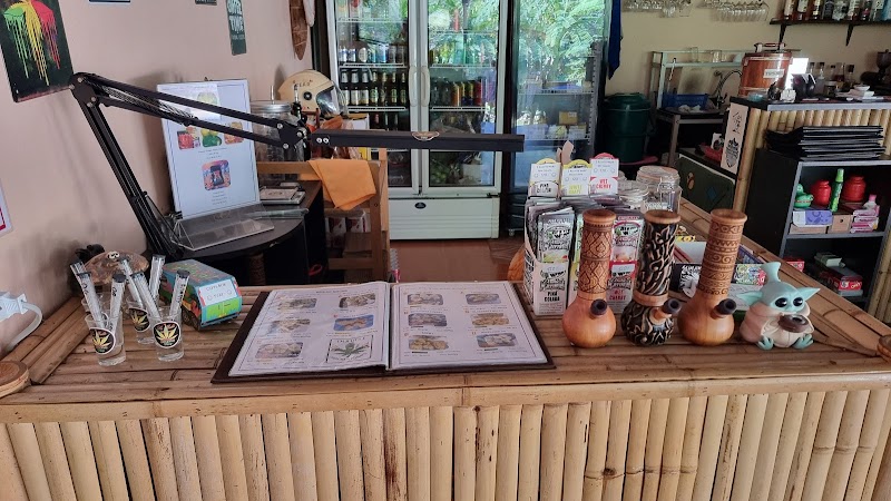 La Belle weed shop