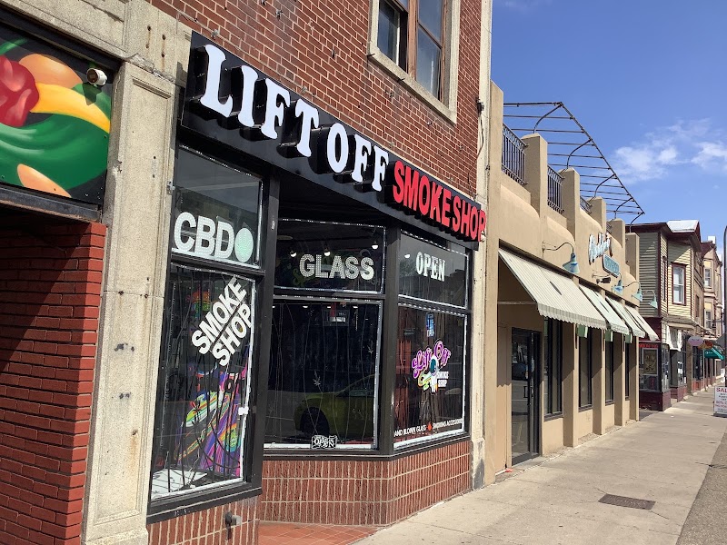 Lift off smoke shop