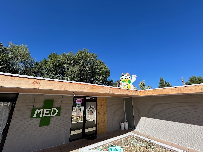 Lucky Cat Cannabis Co MED & REC