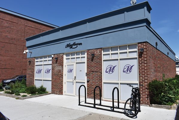 Mayflower Medical & Recreational Cannabis Dispensary - Boston