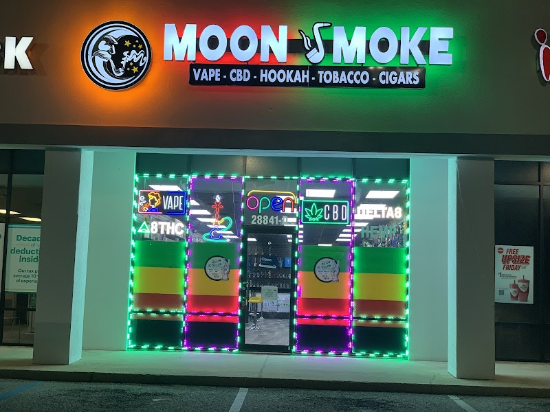 Moon Smoke Shop - Vape Store