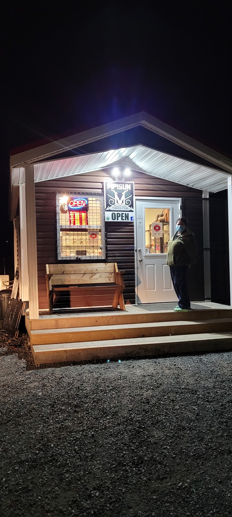 Mpisun Trading Post