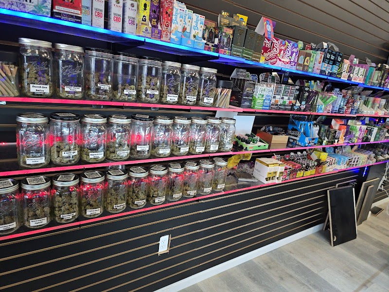 MR puff N Stuff OC Dispensary