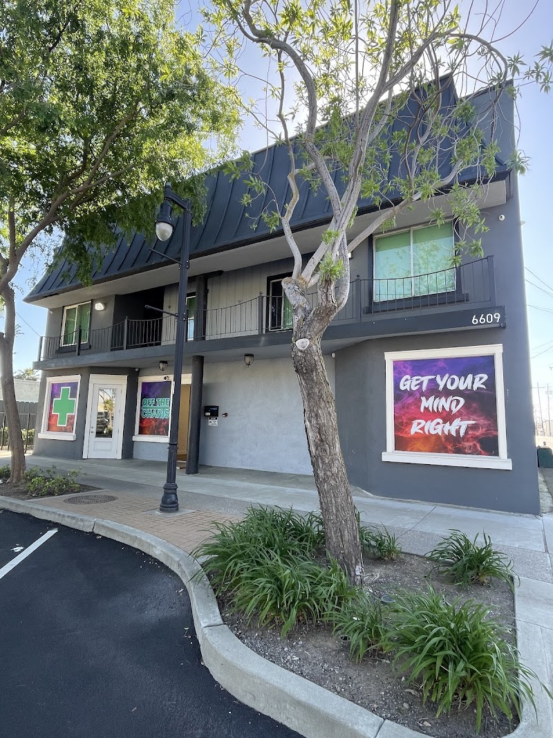 Off The Charts - Dispensary in Riverbank