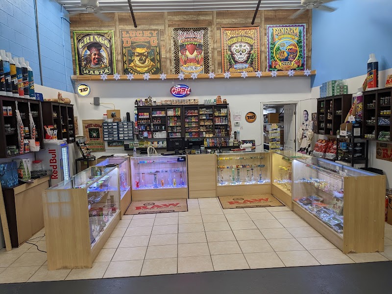 Pineapple Express Pipe Shop
