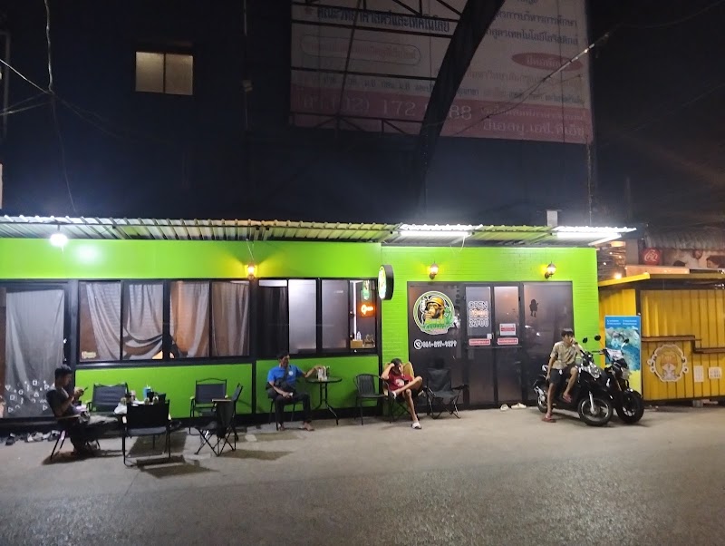 Plaza cannabis station