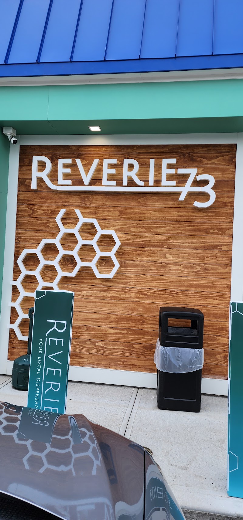 Reverie 73 Gloucester Reverie 73 Gloucester