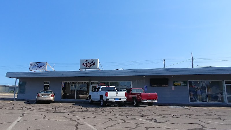 Risky Business Adult & Smoke Shop