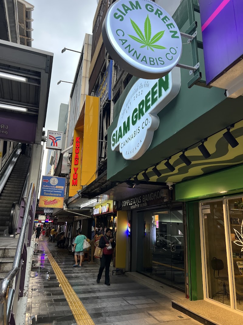 Siam Green Cannabis Co Silom (Sala Daeng)