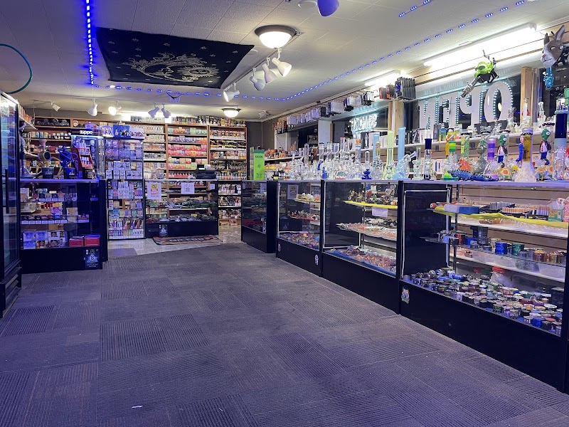 SMOKE SHOP & VAPE SMOKE SHOP & VAPE