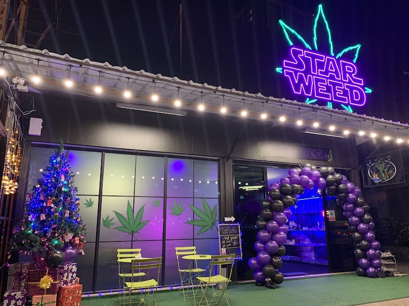 STAR WEED