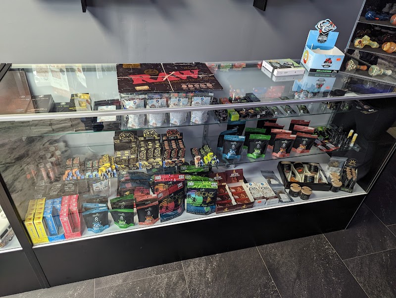 The Happy Cloud Smoke Shop