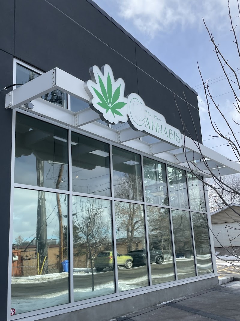 The Moon Cannabis
