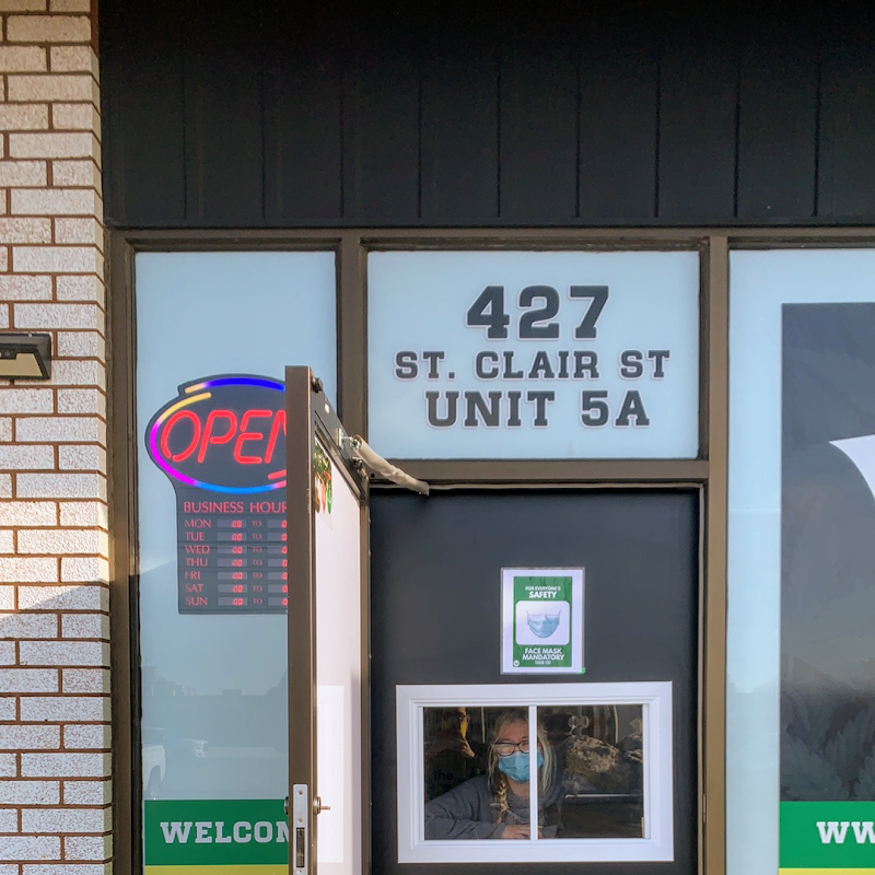 The We Store Cannabis & CBD - Chatham (Saint Clair St) The We Store Cannabis & CBD - Chatham (Saint Clair St)