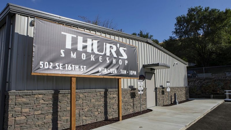 Thur's Smoke Shop LLC Recreational & Medical Cannabis