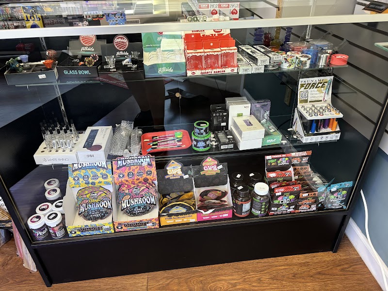 Tobacconist
