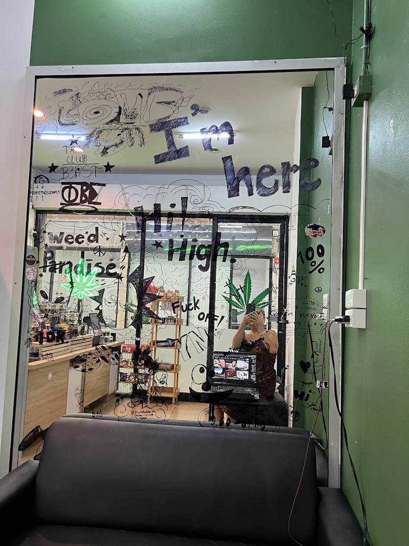 Weed Paradise Cannabis Store Dispensary shop 大麻 Marijuana Edible Weed Paradise Cannabis Store Dispensary shop 大麻 Marijuana Edible