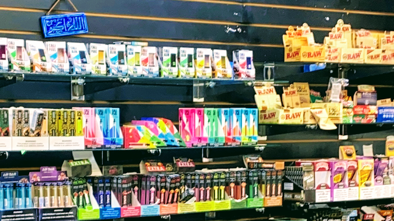 Wonderland Vapors Wonderland Vapors